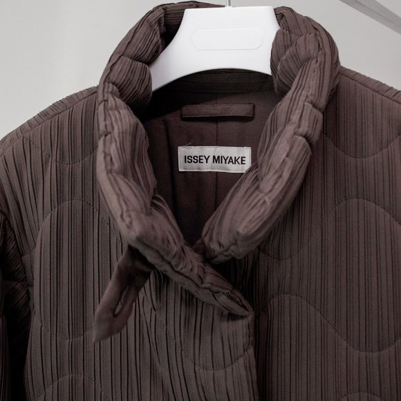 Issey Miyake Taupe Pleated Quilted Coat - Picture 3 of 10